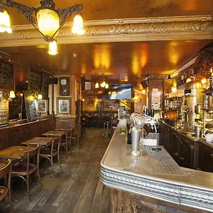  Hotel Bistrot Les Sans Culottes Frankreich